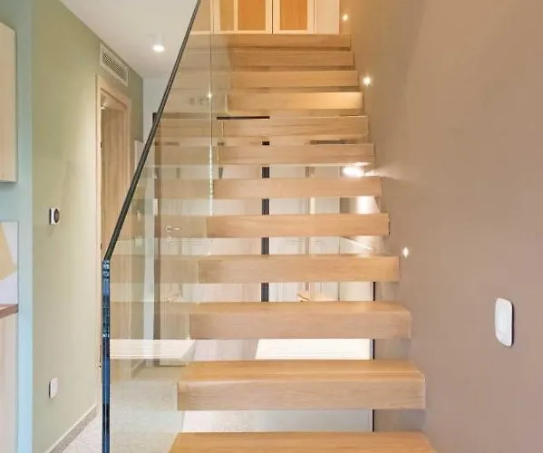 Eco Residences & 4* Toroni