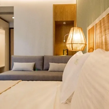Eco Residences & Hotel Torone