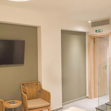 Eco Residences & Ξενοδοχείο 4*