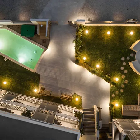 Eco Residences & 4* Торони