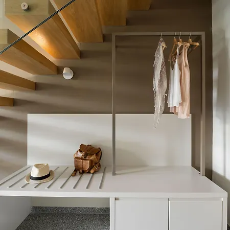 Хотел Eco Residences &