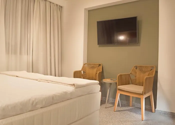 Eco Residences & Hotell Toroni