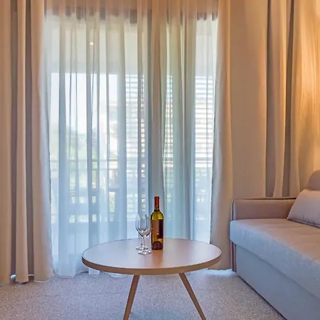 Hotel Eco Residences & 4*