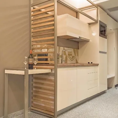 Eco Residences & فندق توروني